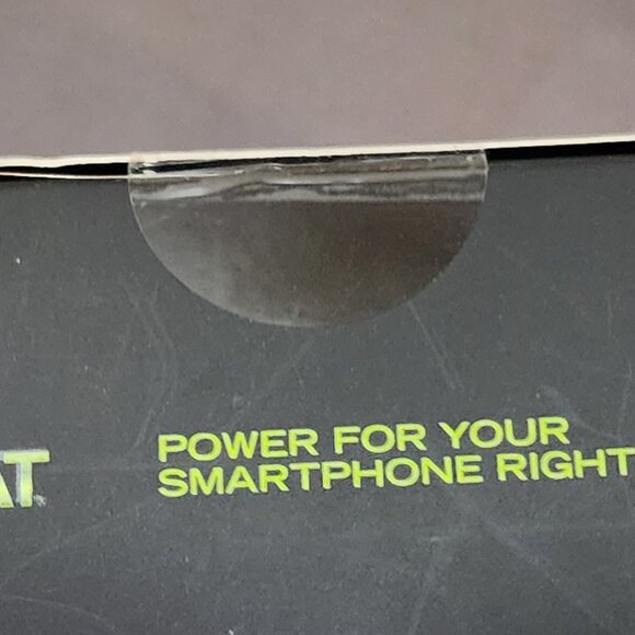 Duracell PowerMat Power on the Go Rechargeable Lithium Ion Capacity w/USB Cable - Picture 14 of 16